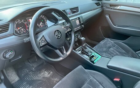 Skoda Superb III рестайлинг, 2016 год, 1 800 000 рублей, 8 фотография