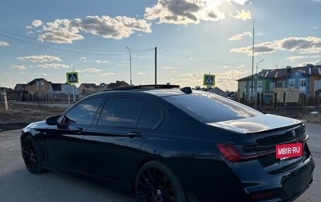 BMW 7 серия, 2016 год, 3 800 000 рублей, 7 фотография