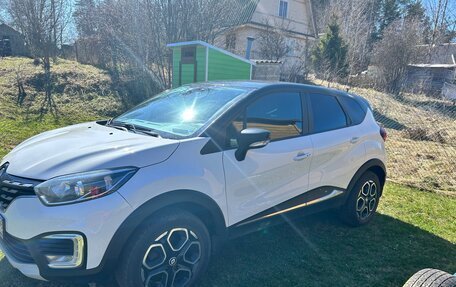 Renault Kaptur I рестайлинг, 2021 год, 1 500 000 рублей, 5 фотография