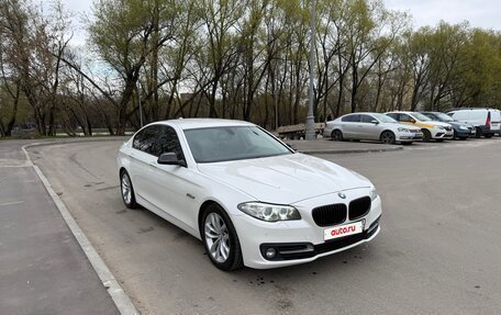 BMW 5 серия, 2016 год, 1 950 000 рублей, 2 фотография