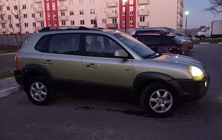 Hyundai Tucson III, 2004 год, 880 000 рублей, 3 фотография