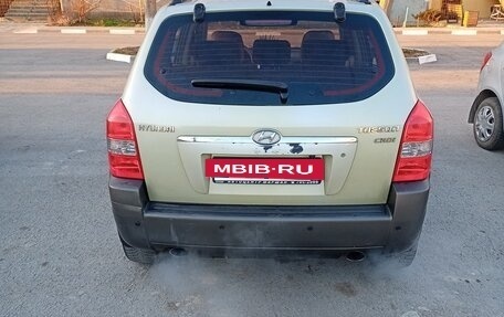 Hyundai Tucson III, 2004 год, 880 000 рублей, 19 фотография