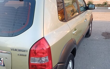 Hyundai Tucson III, 2004 год, 880 000 рублей, 33 фотография