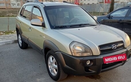 Hyundai Tucson III, 2004 год, 880 000 рублей, 26 фотография