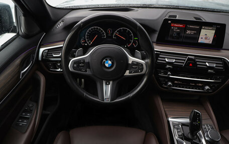 BMW 5 серия, 2018 год, 3 699 000 рублей, 11 фотография