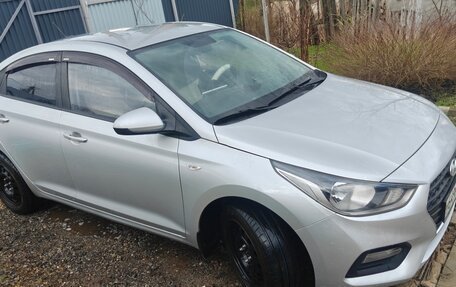 Hyundai Solaris II рестайлинг, 2018 год, 950 000 рублей, 5 фотография