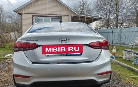 Hyundai Solaris II рестайлинг, 2018 год, 950 000 рублей, 2 фотография