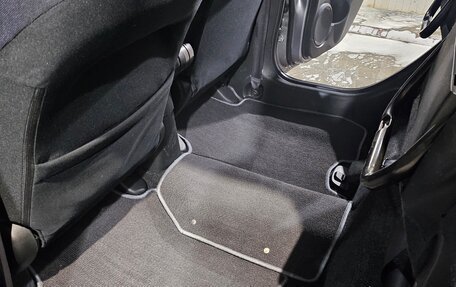 Honda Fit III, 2009 год, 680 000 рублей, 13 фотография