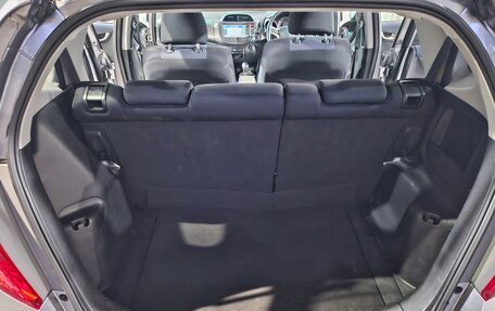 Honda Fit III, 2009 год, 680 000 рублей, 15 фотография