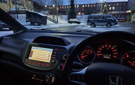 Honda Fit III, 2009 год, 680 000 рублей, 20 фотография