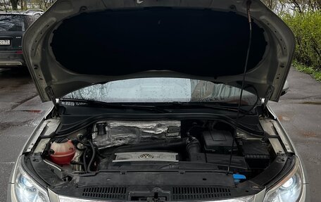 Volkswagen Tiguan I, 2010 год, 1 100 000 рублей, 13 фотография