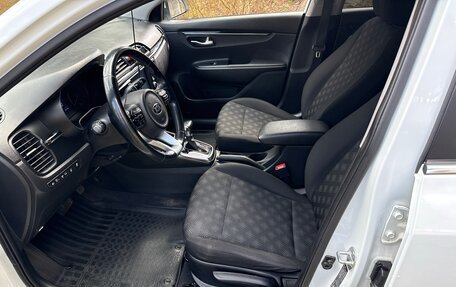 KIA Rio IV, 2018 год, 1 350 000 рублей, 5 фотография