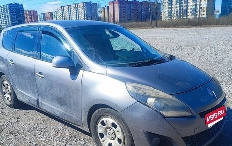 Renault Scenic III, 2011 год, 615 000 рублей, 2 фотография