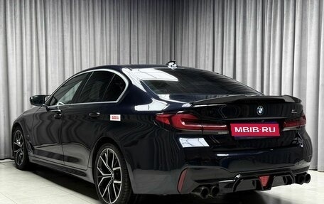 BMW 5 серия, 2021 год, 5 299 000 рублей, 4 фотография