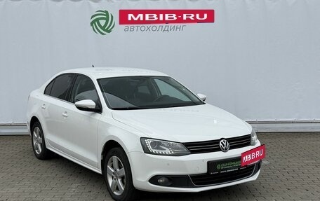 Volkswagen Jetta VI, 2014 год, 1 020 000 рублей, 3 фотография