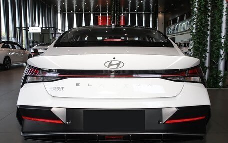 Hyundai Elantra, 2026 год, 1 930 000 рублей, 6 фотография