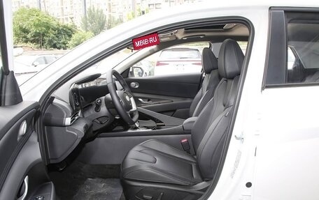 Hyundai Elantra, 2026 год, 1 930 000 рублей, 12 фотография