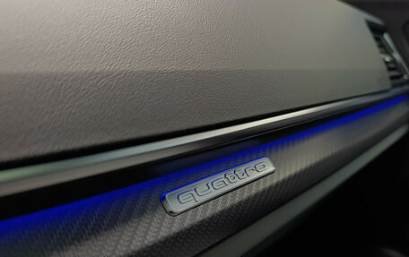 Audi Q5, 2021 год, 4 900 000 рублей, 24 фотография