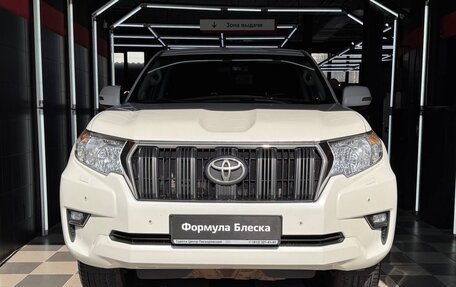 Toyota Land Cruiser Prado 150 рестайлинг 2, 2018 год, 4 160 000 рублей, 1 фотография
