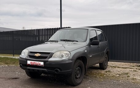Chevrolet Niva I рестайлинг, 2011 год, 360 000 рублей, 1 фотография
