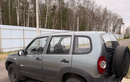 Chevrolet Niva I рестайлинг, 2011 год, 360 000 рублей, 3 фотография