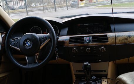 BMW 5 серия, 2003 год, 950 000 рублей, 15 фотография