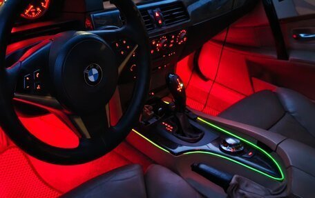 BMW 5 серия, 2003 год, 950 000 рублей, 21 фотография