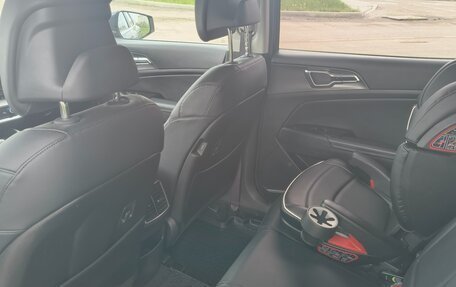 KIA Sportage IV рестайлинг, 2023 год, 3 800 000 рублей, 17 фотография