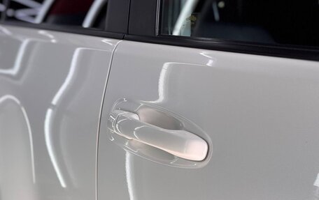 Toyota Land Cruiser Prado 150 рестайлинг 2, 2018 год, 4 160 000 рублей, 6 фотография