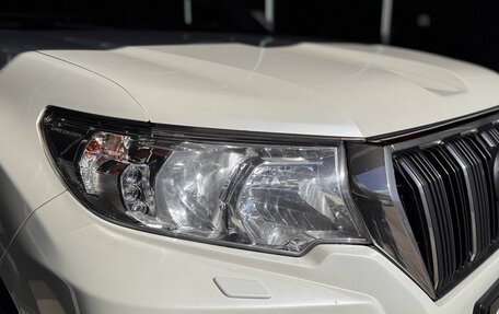 Toyota Land Cruiser Prado 150 рестайлинг 2, 2018 год, 4 160 000 рублей, 3 фотография