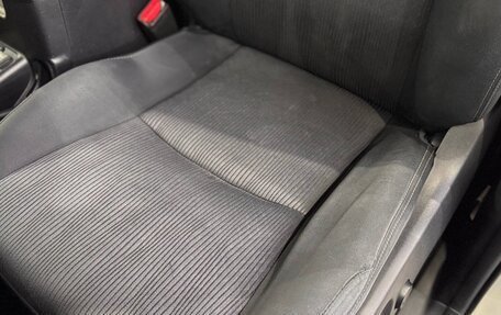 Toyota Land Cruiser Prado 150 рестайлинг 2, 2018 год, 4 160 000 рублей, 16 фотография