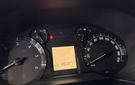 Toyota Land Cruiser Prado 150 рестайлинг 2, 2018 год, 4 160 000 рублей, 19 фотография