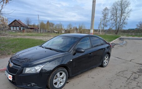 Chevrolet Cruze II, 2012 год, 570 000 рублей, 3 фотография