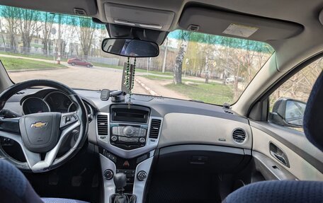 Chevrolet Cruze II, 2012 год, 570 000 рублей, 9 фотография