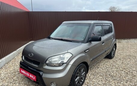 KIA Soul I рестайлинг, 2009 год, 800 000 рублей, 2 фотография