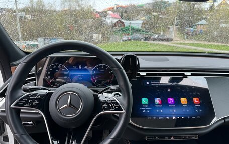 Mercedes-Benz E-Класс, 2024 год, 6 400 000 рублей, 10 фотография