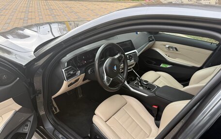 BMW 3 серия, 2021 год, 3 875 000 рублей, 2 фотография