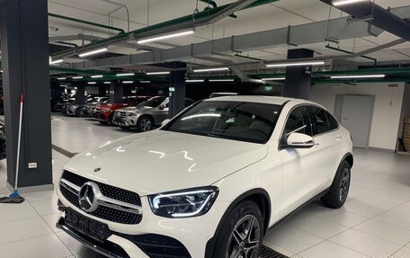 Mercedes-Benz GLC, 2019 год, 4 250 000 рублей, 10 фотография