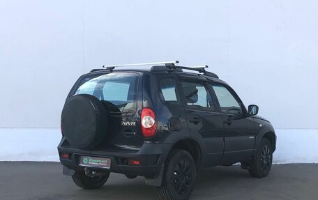 Chevrolet Niva I рестайлинг, 2017 год, 790 000 рублей, 5 фотография