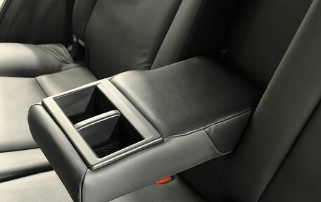 Toyota RAV4, 2017 год, 2 680 000 рублей, 11 фотография