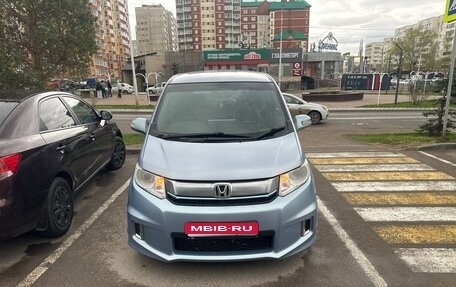 Honda Freed I, 2014 год, 799 999 рублей, 1 фотография