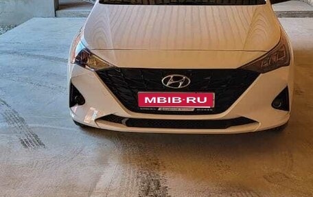 Hyundai Solaris II рестайлинг, 2022 год, 1 920 000 рублей, 1 фотография