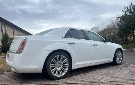 Chrysler 300C II, 2012 год, 1 800 000 рублей, 5 фотография