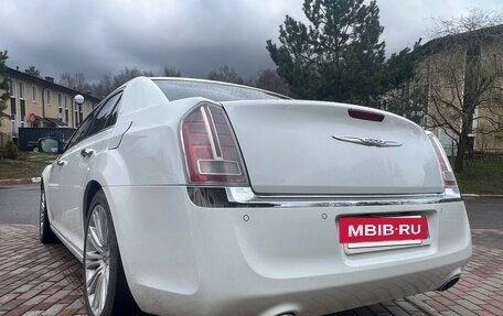 Chrysler 300C II, 2012 год, 1 800 000 рублей, 6 фотография