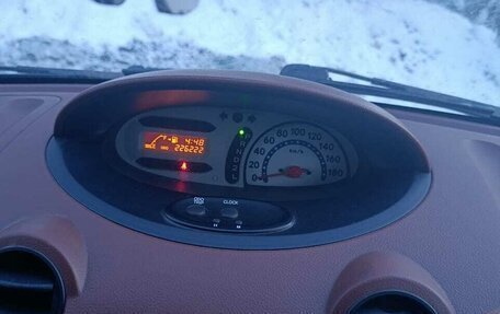 Toyota WiLL I (Vi), 2000 год, 6 фотография