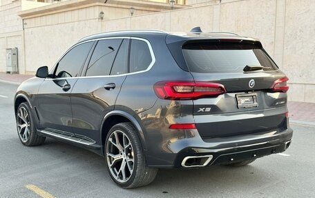 BMW X5, 2021 год, 5 750 000 рублей, 3 фотография
