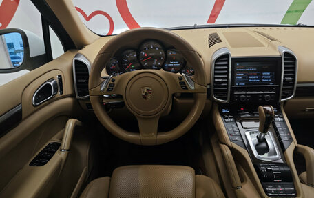 Porsche Cayenne III, 2013 год, 2 400 000 рублей, 17 фотография