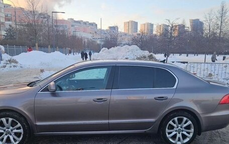 Skoda Superb III рестайлинг, 2012 год, 1 300 000 рублей, 4 фотография