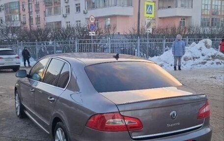 Skoda Superb III рестайлинг, 2012 год, 1 300 000 рублей, 5 фотография