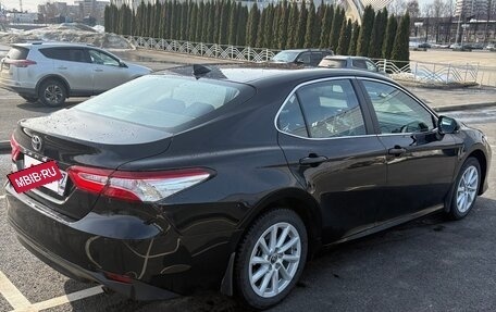 Toyota Camry, 2021 год, 3 199 000 рублей, 7 фотография